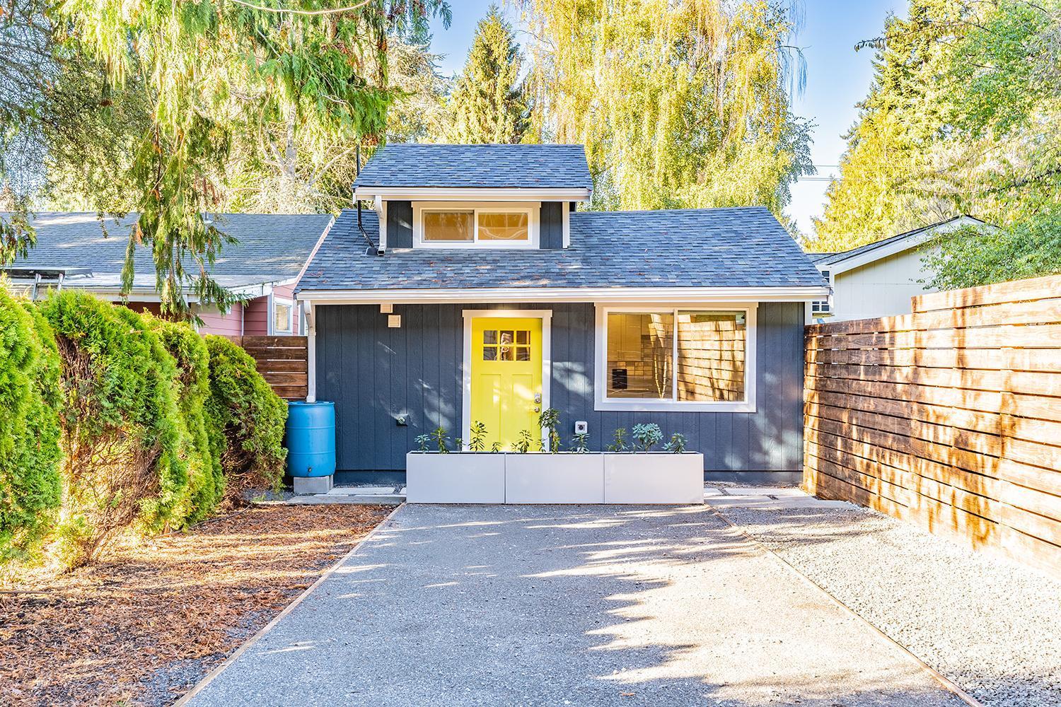 The Spa Experience At Cute As A Button! Seattle Exterior foto